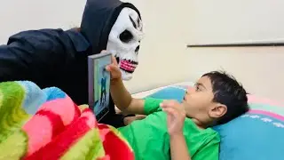 Holloween Ghost Came to Our House Prank on Family Funny Reactions 😂 Bindass Kavya Prank