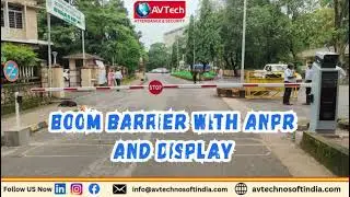 Boom barrier with ANPR and display