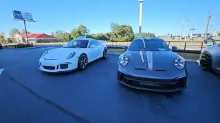 2023 Agate Grey and 2022 GT Silver Porsche 911 GT3 992