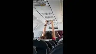 How drying your underwear in your flight....😱😂
