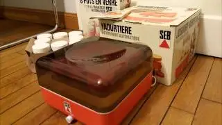 Yaourti&egrave;re Orange SEB  Neuve Compl&egrave;te  boite.Vintage + 8 pots Neufs Vintage 1970