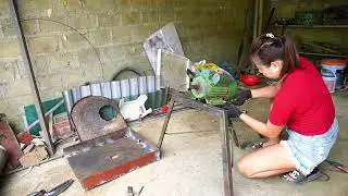 Genius Girl Successfully Manufacturing Mini Animal Feed Processing Machine !