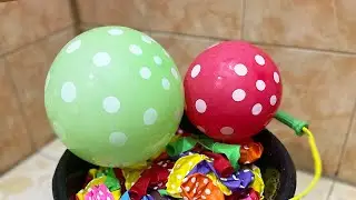 BLOWING BALLOONS WITH WATER, AND MAKING A FOUNTAIN FROM BLUE, GREEN, RED BALLOONS POLCADOTS ASMR