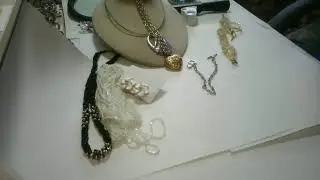 JEWELRY SORT CHAT SALE