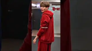 Imagine Jungkook looks at you like that #bts  #jungkook #jk #imagine