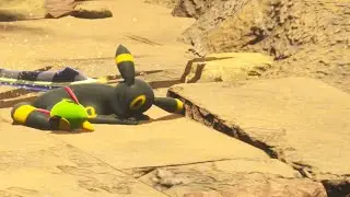Umbreon sleeps with this legendary Pokemon 😳