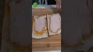 Breakfast time is best in sandwich form!😍🥪🥖