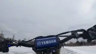 First time ever on ice yz250f michigan winter #sketchy 