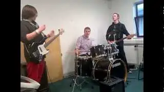 JamCamOfficial - Fountains of Wayne - Staceys Mom Band Cover
