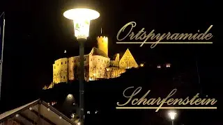Ortspyramiden im Erzgebirge: Scharfenstein.Romatischer Blick zur Burg. Am Bahnhof zu entdecken!