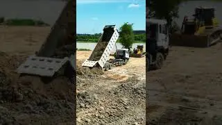 Dumptruck Unloading Soil #dumptruck #vsdozer #dozer #shorts