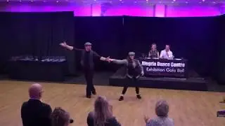 Fiona & Simon - Up In Smoke - Front Row