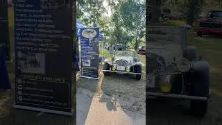 Airdrie Doin it on the Grass Car Show