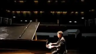 R. Schumann - Aufschwung/ A. Khachaturian - Toccata (Mario Maiguel)