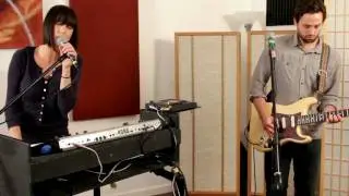 Phantogram - Mouthful of Diamonds (Donewaiting.com presents 
