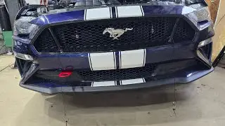 Буксировочный крюк Vorshlag 2018 Mustang