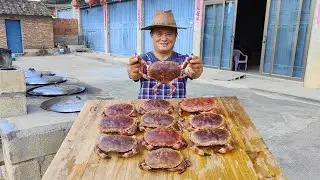 面包蟹價格賤如土，740元買了19斤，做蛋黃蟹吃到爽