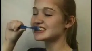 San Diego CA Periodontist Provides Patient Education - Proper Tooth Brushing to Prevent Gum Disease