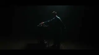 Nouveau Monica - Universal Mind Chaos (Live Version)