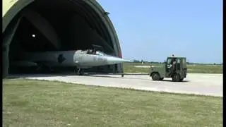 F-104 Starfighter 5°Stormo Cervia AB last year 2003 #20.wmv