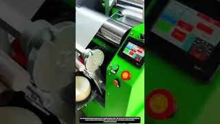 Automatic film laminating machine optimizing industrial wrapping process