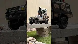 RC Toyota Land Cruiser LC79: Hauling a 1/9 Diecast Kawasaki Motorcycle #rctruck #diecast #motorcycle