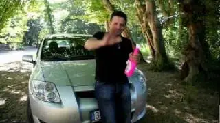 Aspirix temizlik &uuml;r&uuml;n&uuml; ile ara&ccedil; i&ccedil;i ve ara&ccedil; dışı temizliği.