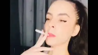 Gori women beautifull smoking new video ll 