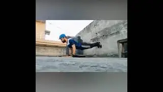 Advanced Pushups #calisthenics #fitness #gym #gymmotivation #homeworkout #homeworkouts #shorts