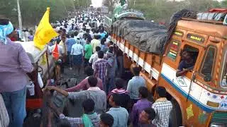 Jai Balayya Slogans on Kavuru Prabha 2016...