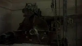 Video of quartz grits manufacturing process