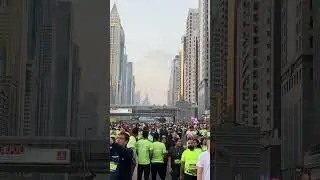Dubai Run 2022🔥 Dubai Marathon #shorts #dubairun #marathon #dubai @jitenbajaj