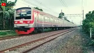 Kereta Pertama Pelan Yang Ke Dua Edan.