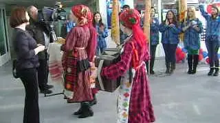 MOV02360  25.02.2014 Ижевск олимпийцы вернулись домой