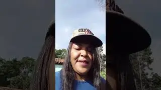 Ela hoje aumentou o canteiro 🙏