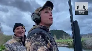 DUCK HUNT ON THE RIVER-Evening shoot delivers!