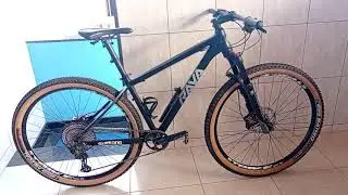 Minha Bike ! Quadro Rava Cave, Rela&ccedil;&atilde;o Slx 12v, Strike pro tubeless, Pneus vittoria, freios Deore.