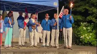 US team sings Peace Run song