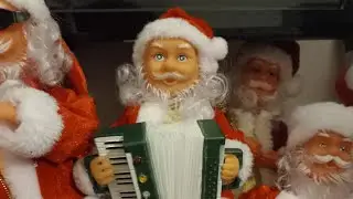 basic chinafake  accordion playing musical santa claus motionette