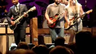 Wheels of Soul Tour encore  Tedeschi Trucks Band