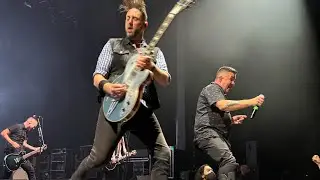 The Dropkick Murphys - Shipping Up To Boston + Worker&rsquo;s Song (Toronto, 09/26/24)