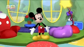Mickey & Minnie&rsquo;s Funny Shoe Race! 👟🤣 #Shorts