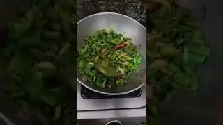 Beens Simlamirch Ki Bhujiya😋 ll Bhujiya Recipe👌#beenssimlamirchbhujiya #ytshort #Divyansh🥰 #shorts
