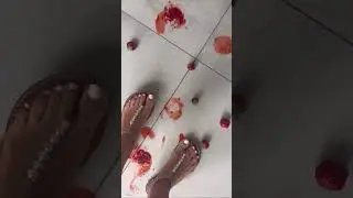 Sandals crush