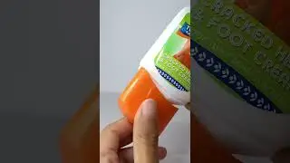 Capek punya kaki pecah-pecah 😔Rasanya pengen pakai sandal tanpa minder.