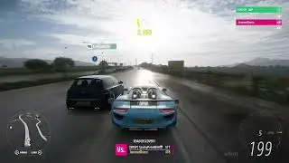 Rammer instantly regrets ramming - Forza Horizon 5 Clips