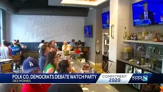 Undecided metro voters gather for Democratic debate