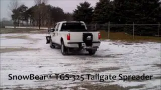 SnowBear&reg; Tailgate Salt Spreader