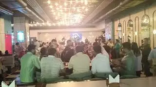 # restuarant ow _singer rau phaime . restaurant mung khe RADIO BAR location bengalur RMZ Napadhoori 