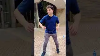 Dr. Robotmik NPC dance at 魔界